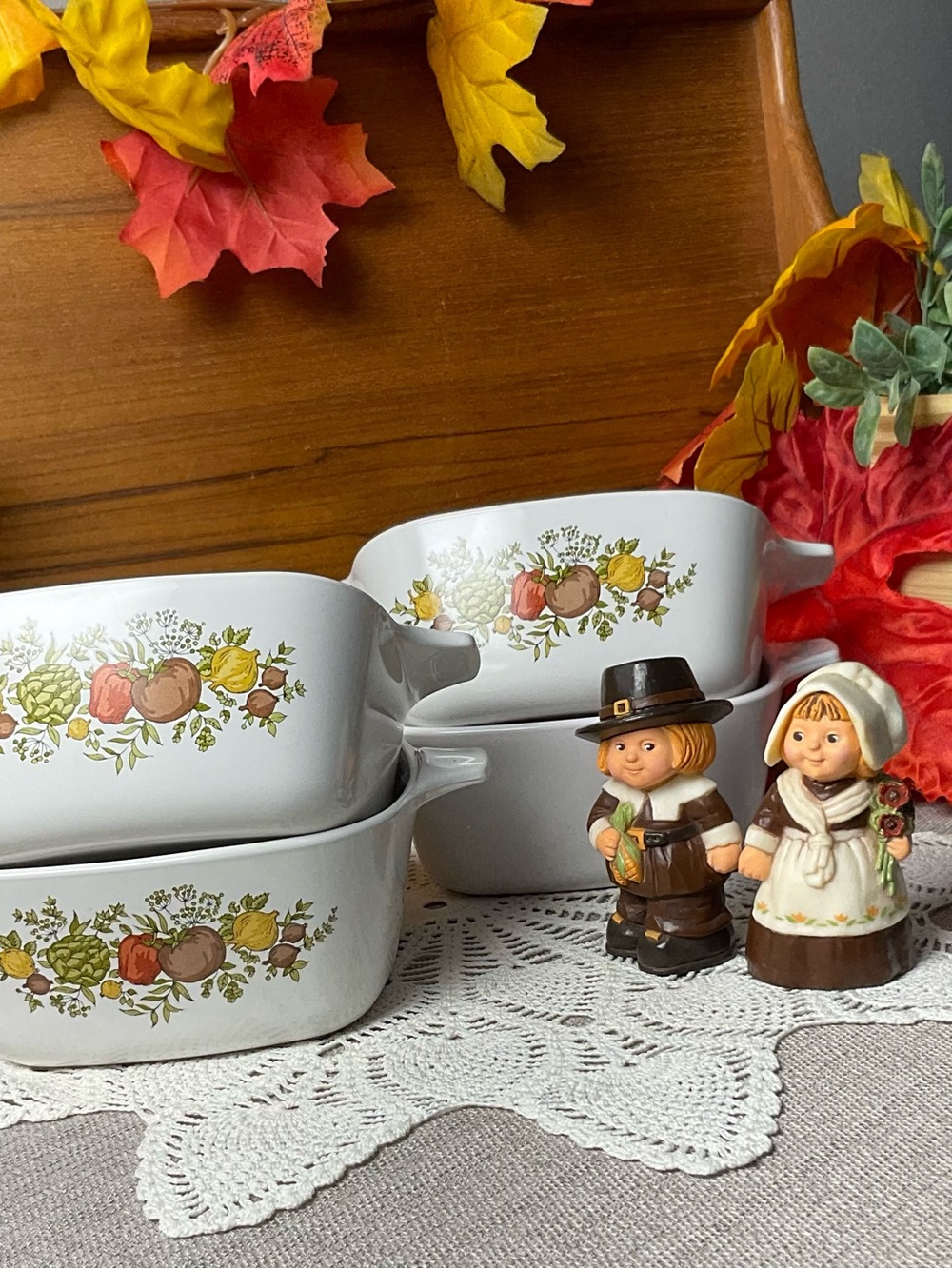Vintage Corning Ware Spice O’Life P-43-B Petite Pans + Pilgrim Salt & Pepper Set